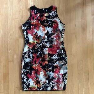 Laser-cut floral shift dress Marc New York size 12 Large